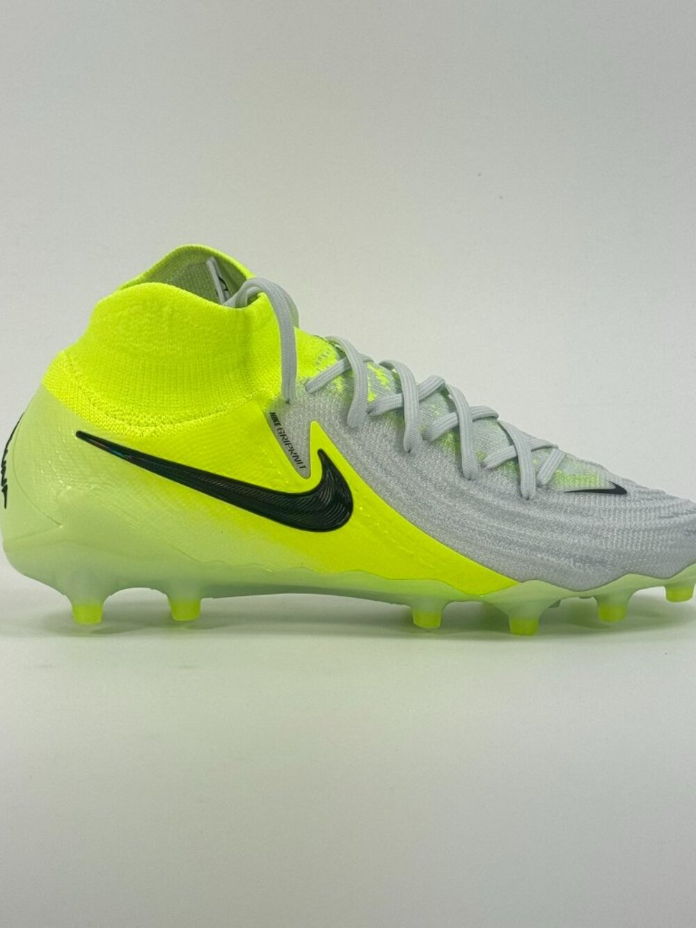 Nike Phantom Luna 2 Elite AG Pro 'Mad Voltage Pack' HF4361-003 Soccer size 7.5
